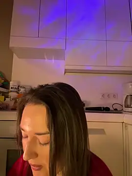 sweetflowers69 online show from February 28, 8:10 pm