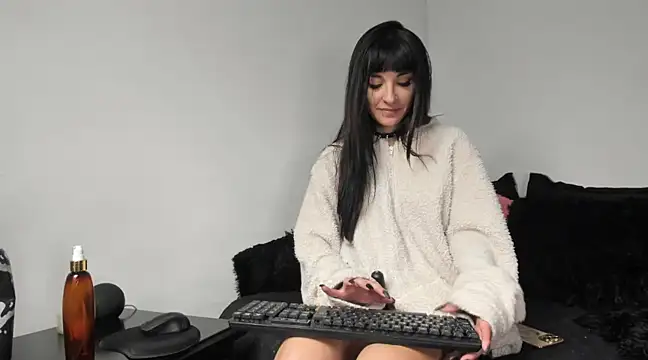 FREYA GERMANIC online show from February 17, 9:24 am