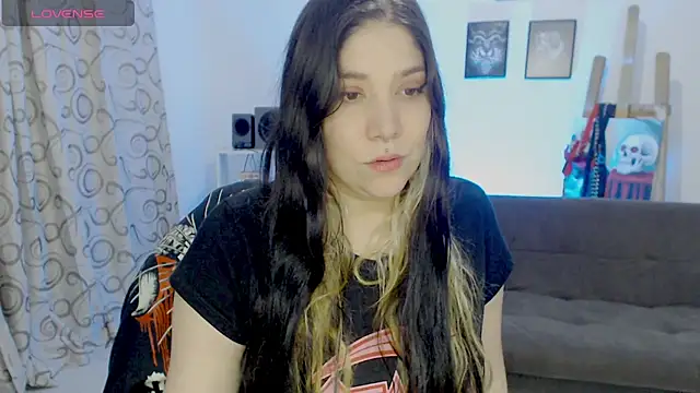 sharonnleon online show from November 8, 11:47 pm