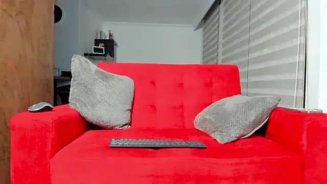 dereckgreen online show from December 2, 9:58 am