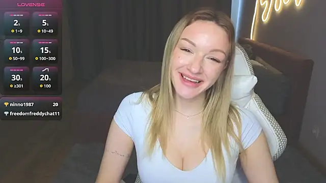 MargaretSweet1 online show from March 21, 8:19 am