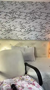 viktoria davis  online show from January 25, 10:18 pm