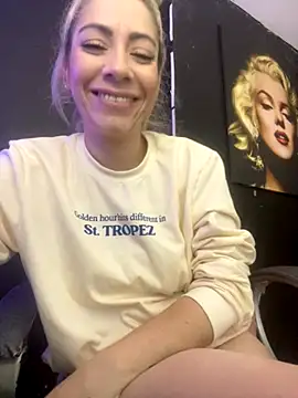 viktoria davis  online show from November 14, 12:42 am