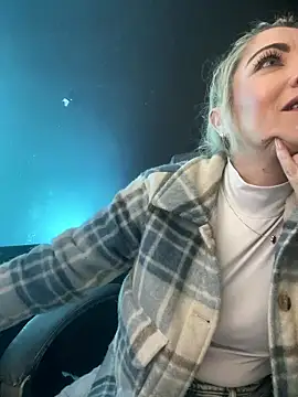 viktoria davis  online show from January 11, 10:48 pm