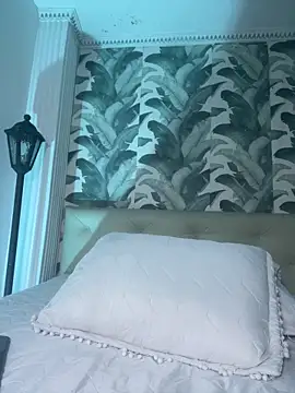 viktoria davis  online show from March 20, 11:53 pm