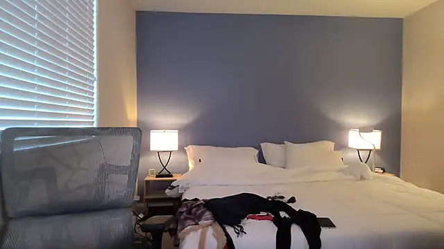 ha888we online show from September 10, 3:56 pm