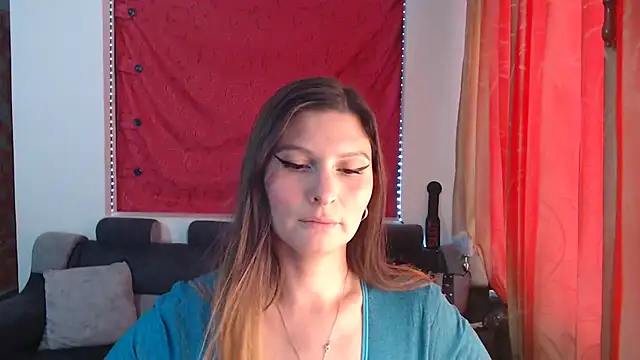 Snapshot of sachaclinford chatting on October 8, 5:32 pm sachaclinford online show from October 8, 5:32 pm