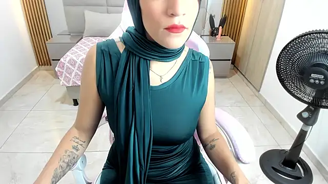 Zulema hamdi online show from February 2, 12:02 pm