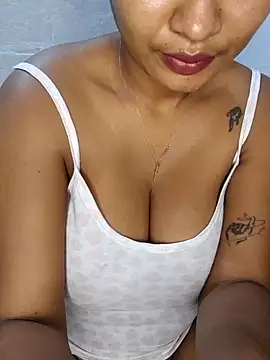 Snapshot of anais_03 chatting on September 27, 3:00 am anais 03 online show from September 27, 3:00 am