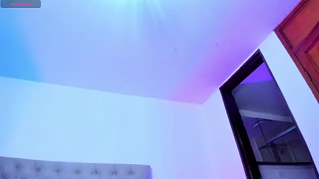 Dayana  Ospina online show from February 6, 10:32 pm