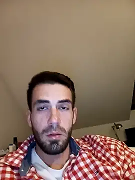 Snapshot of desirtexzle chatting on February 21, 8:49 pm desirtexzle online show from February 21, 8:49 pm