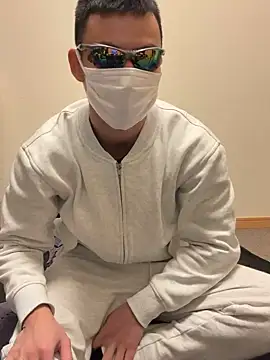 Snapshot of ki--kun chatting on February 6, 12:19 pm ki--kun online show from February 6, 12:19 pm