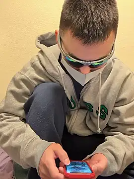 Snapshot of ki--kun chatting on February 19, 10:44 am ki--kun online show from February 19, 10:44 am