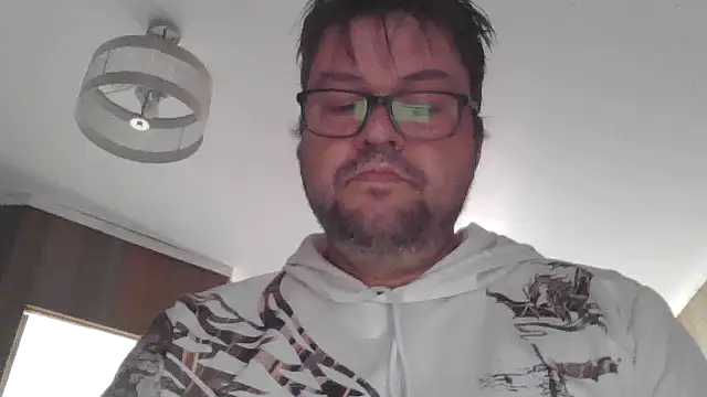 Snapshot of yourcourage1 chatting on October 3, 3:53 pm yourcourage1 online show from October 3, 3:53 pm