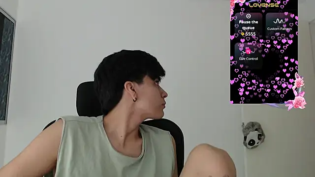 Dha lia0 online show from April 23, 4:24 am