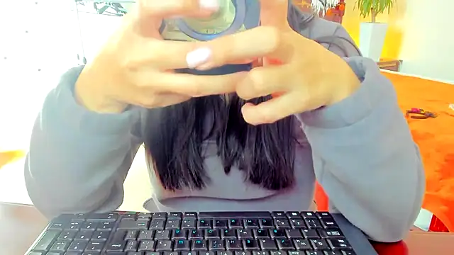 Tianiaa online show from October 22, 7:41 am