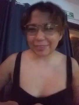 criscrispdv online show from May 17, 2:20 am