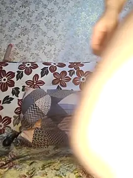 Snapshot of Marlyn_Martie chatting on October 16, 5:30 am Marlyn Martie online show from October 16, 5:30 am