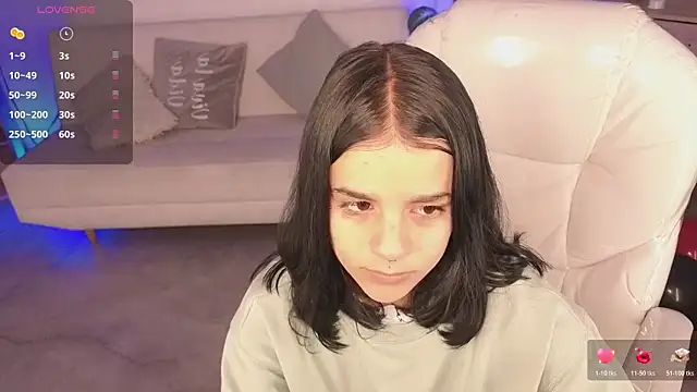 Snapshot of Nicole_Foxx_ chatting on March 29, 7:36 pm Nicole Foxx online show from March 29, 7:36 pm