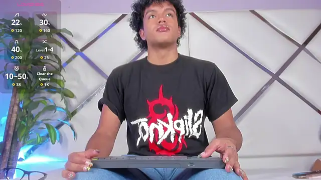 DanteAndKyle online show from November 17, 11:10 pm