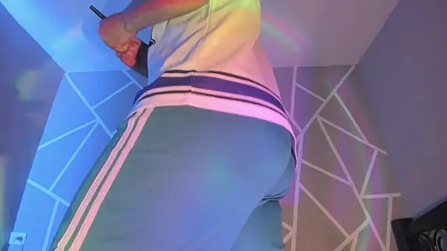 DanteAndKyle online show from March 26, 10:26 pm