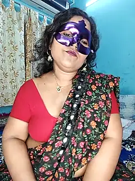 hevensex143 online show from February 4, 8:25 pm