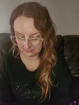 TattedMamaXOXO online show from December 3, 7:12 pm