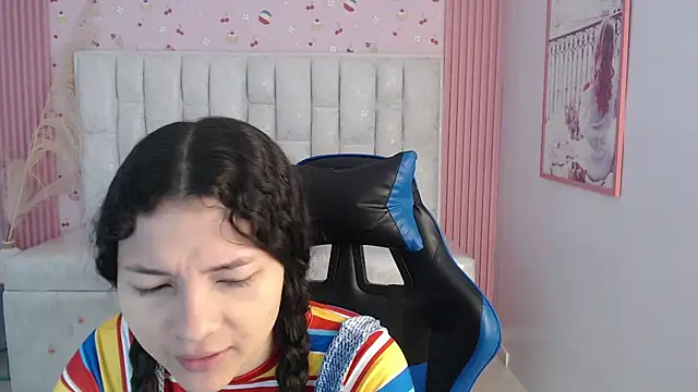 shalon diaz s online show from October 16, 1:23 pm