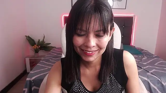 Snapshot of MysticMature chatting on January 22, 1:53 am MysticMature online show from January 22, 1:53 am