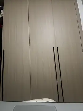 Snapshot of SexySophiaax chatting on February 5, 2:37 pm SexySophiaax online show from February 5, 2:37 pm