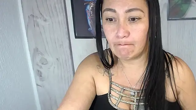 JULIANAWET69 online show from November 29, 4:04 am