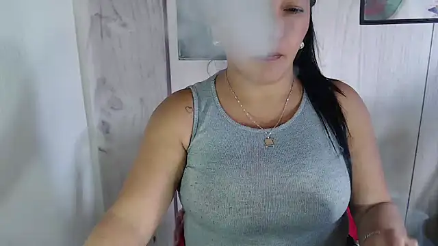 JULIANAWET69 online show from January 16, 8:24 pm