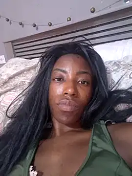 Snapshot of melangelo17 chatting on February 21, 5:20 pm melangelo17 online show from February 21, 5:20 pm