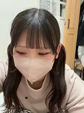 Snapshot of shina_mo_n_ch chatting on October 27, 1:26 pm shina mo n ch online show from October 27, 1:26 pm