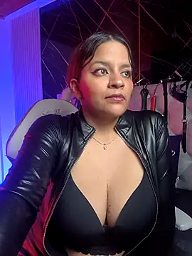 Snapshot of victoria__floyd chatting on April 16, 9:50 pm victoria floyd online show from April 16, 9:50 pm