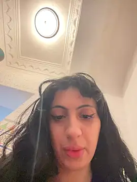 majdolin78 online show from February 20, 2:35 pm