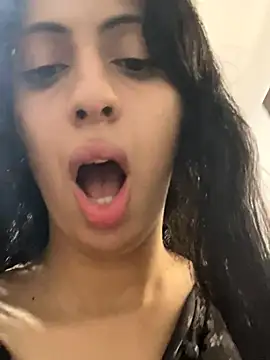 majdolin78 online show from October 11, 10:47 am