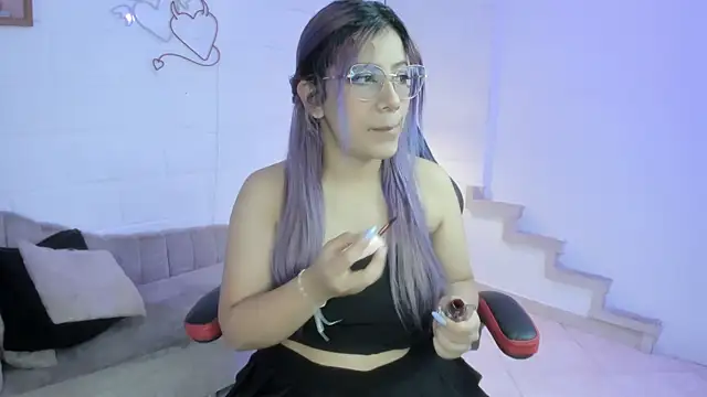 Snapshot of Hiraku_dl chatting on March 2, 12:53 am Hiraku dl online show from March 2, 12:53 am