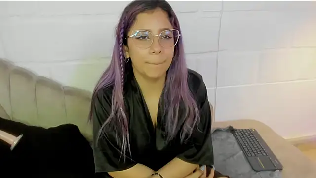 Snapshot of Hiraku_dl chatting on March 23, 6:16 am Hiraku dl online show from March 23, 6:16 am