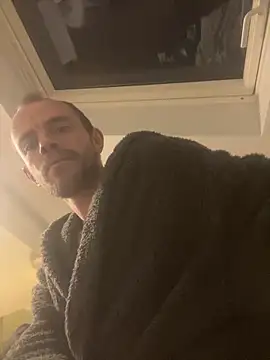 wyattstone online show from February 1, 3:05 am