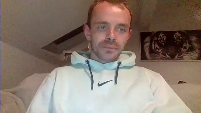 wyattstone online show from April 11, 2:27 am