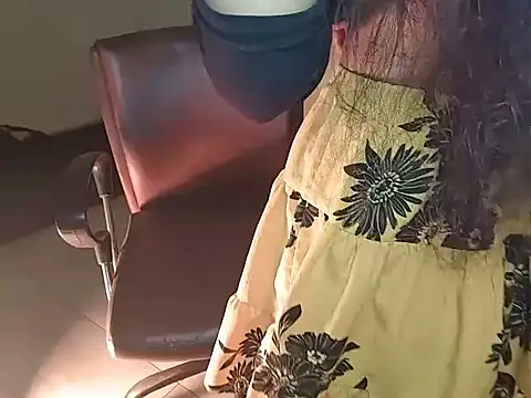 Snapshot of sassy_tanvi chatting on January 31, 5:09 am sassy tanvi online show from January 31, 5:09 am