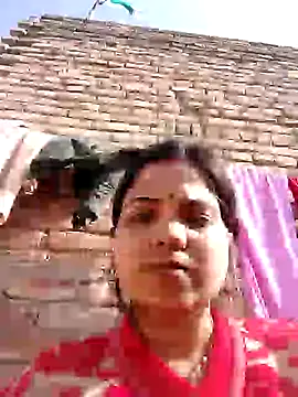 Snapshot of Bina_Bhanot chatting on February 7, 4:48 am Bina Bhanot online show from February 7, 4:48 am