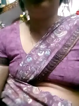 Snapshot of Bina_Bhanot chatting on March 15, 4:10 pm Bina Bhanot online show from March 15, 4:10 pm