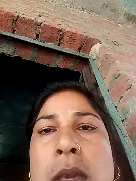 Snapshot of Bina_Bhanot chatting on March 23, 8:15 am Bina Bhanot online show from March 23, 8:15 am