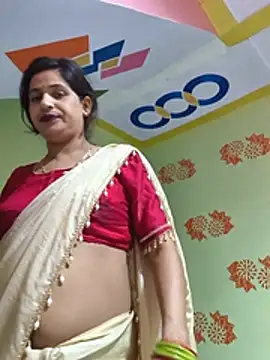 Snapshot of Bina_Bhanot chatting on August 5, 8:00 pm Bina Bhanot online show from August 5, 8:00 pm
