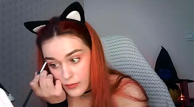 Snapshot of Malinkaaaa chatting on February 10, 11:25 am Malinkaaaa online show from February 10, 11:25 am