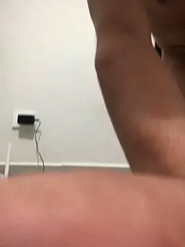 Raphael6996 online show from April 17, 2:14 am