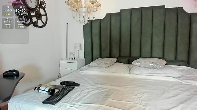 Snapshot of AnthonelaRusso_ chatting on February 4, 3:56 am AnthonelaRusso online show from February 4, 3:56 am