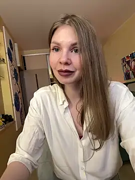 Snapshot of ReginaSparkle chatting on February 26, 1:11 am ReginaSparkle online show from February 26, 1:11 am